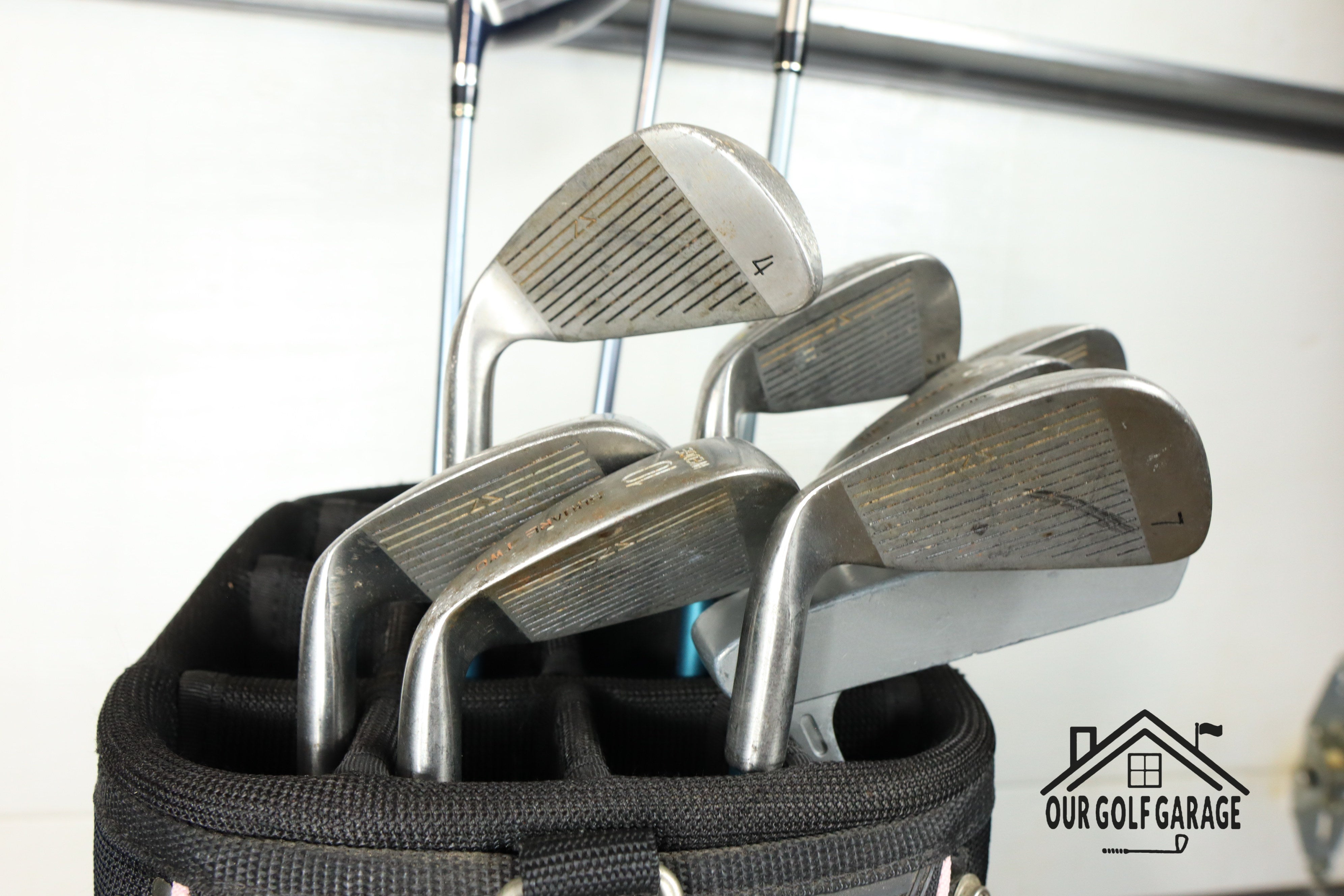 Ladies x Square Two Full Set (Driver, 3W, 7W, 4-W, Putter)