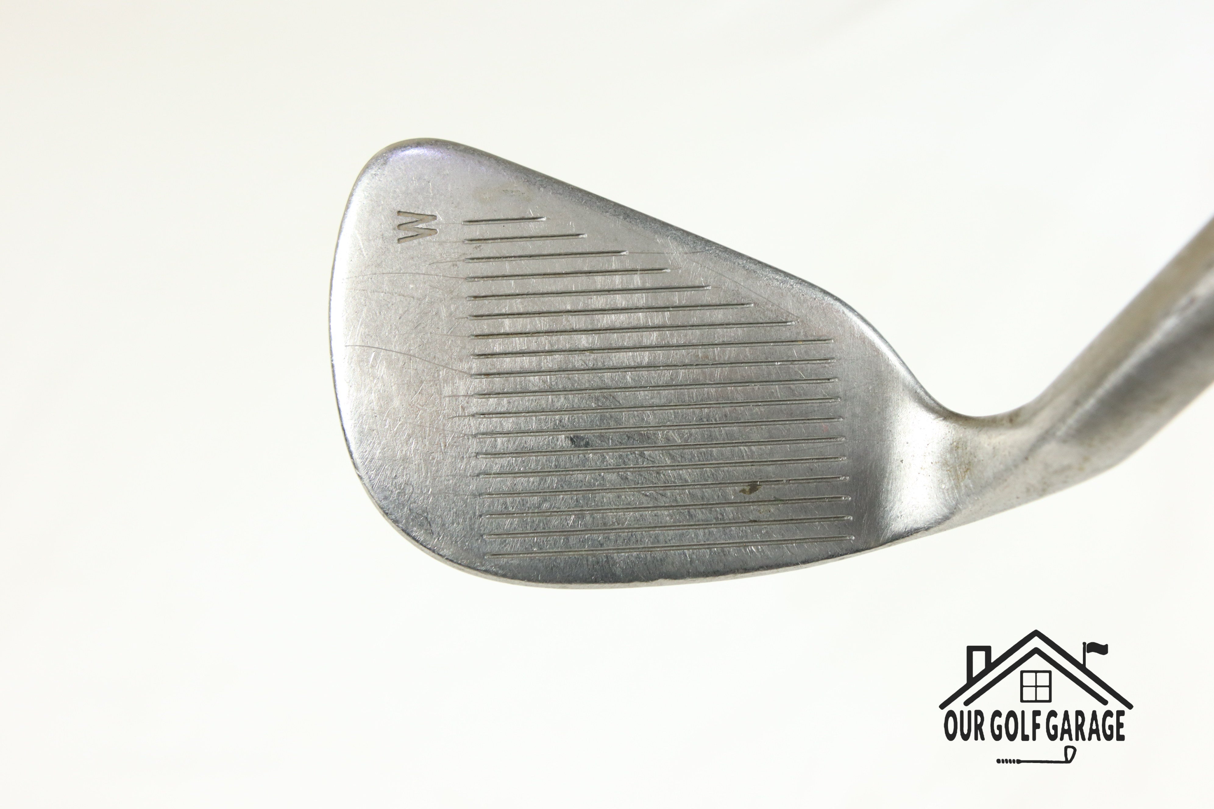 Ping Eye 2 Black Dot Wedge
