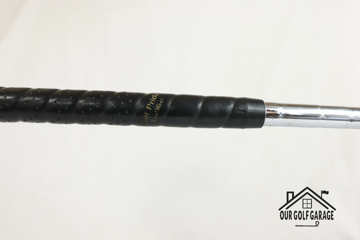 Ping Eye 2 Black Dot 2 Iron