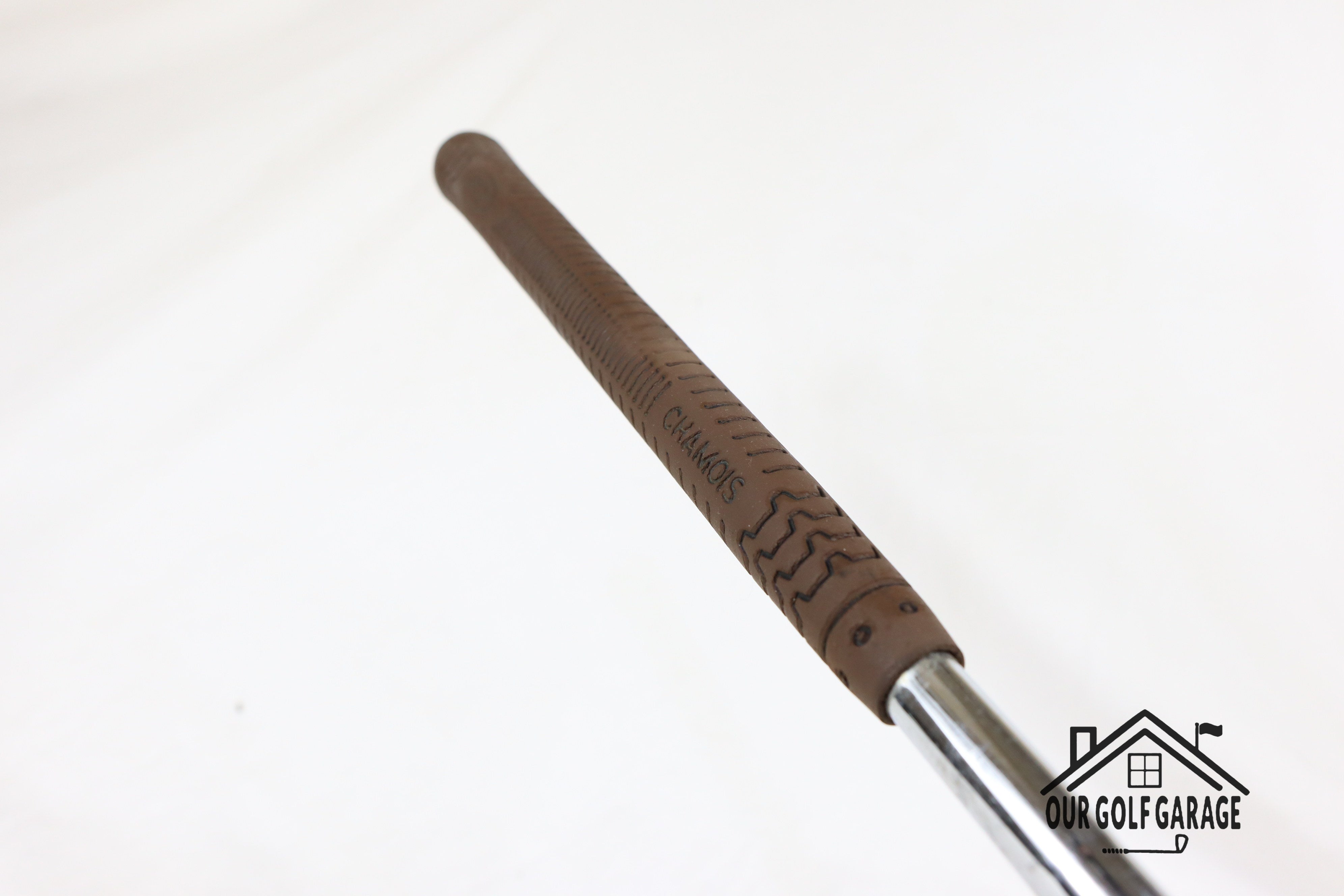 Wilson Staff Dyna-Powered Fluid Feel 2 Iron