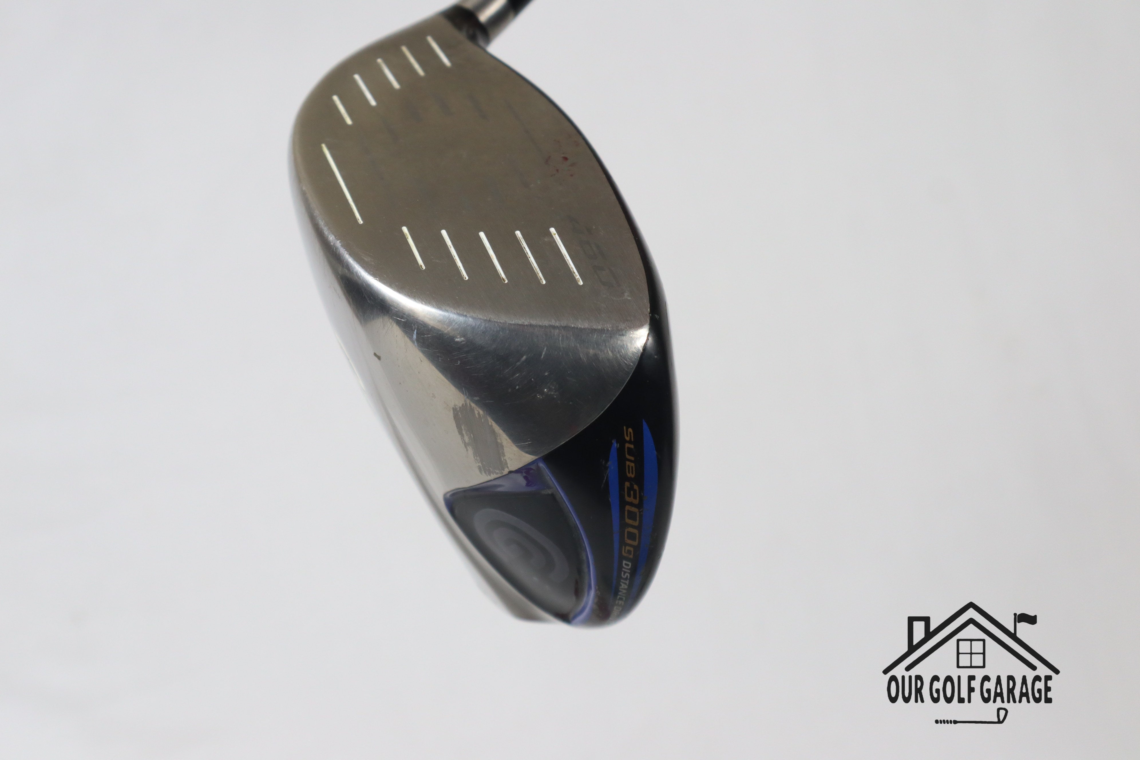 LH Cleveland Launcher DST 10.5° Driver + HC (Small Dent)