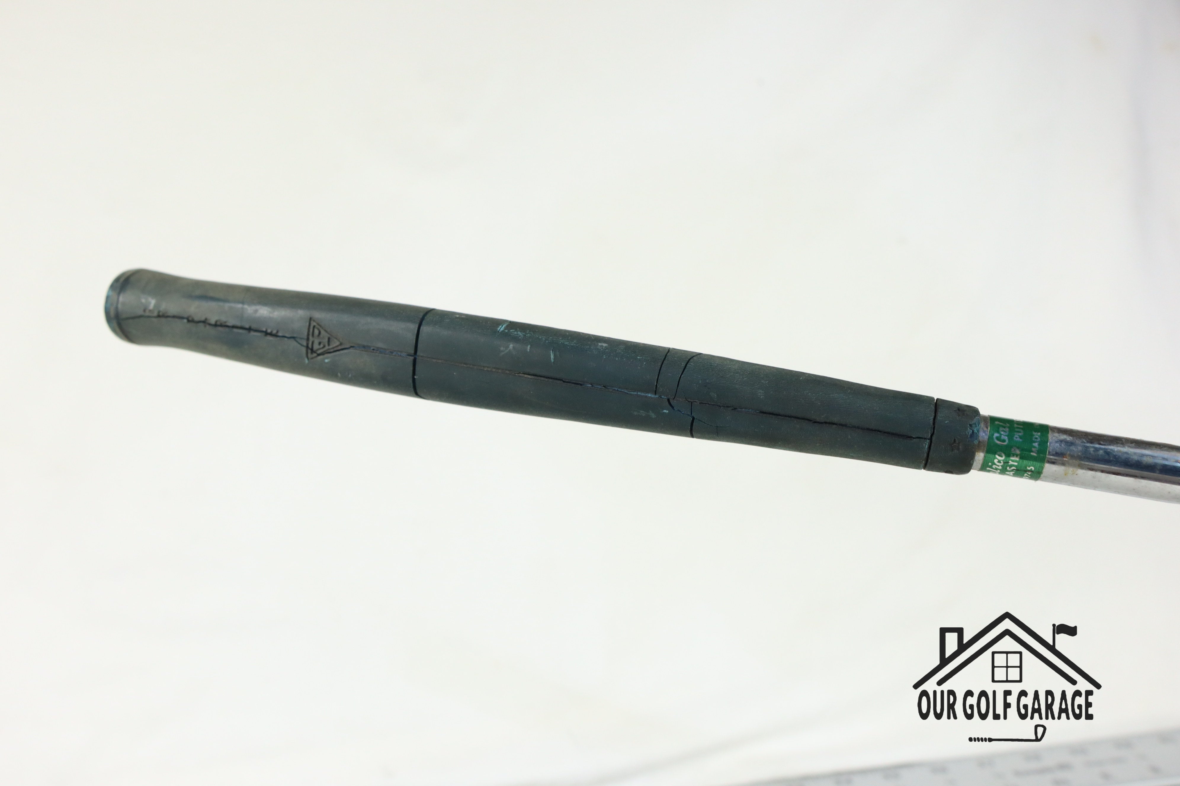 Calico Gal Daisy Antique Putter