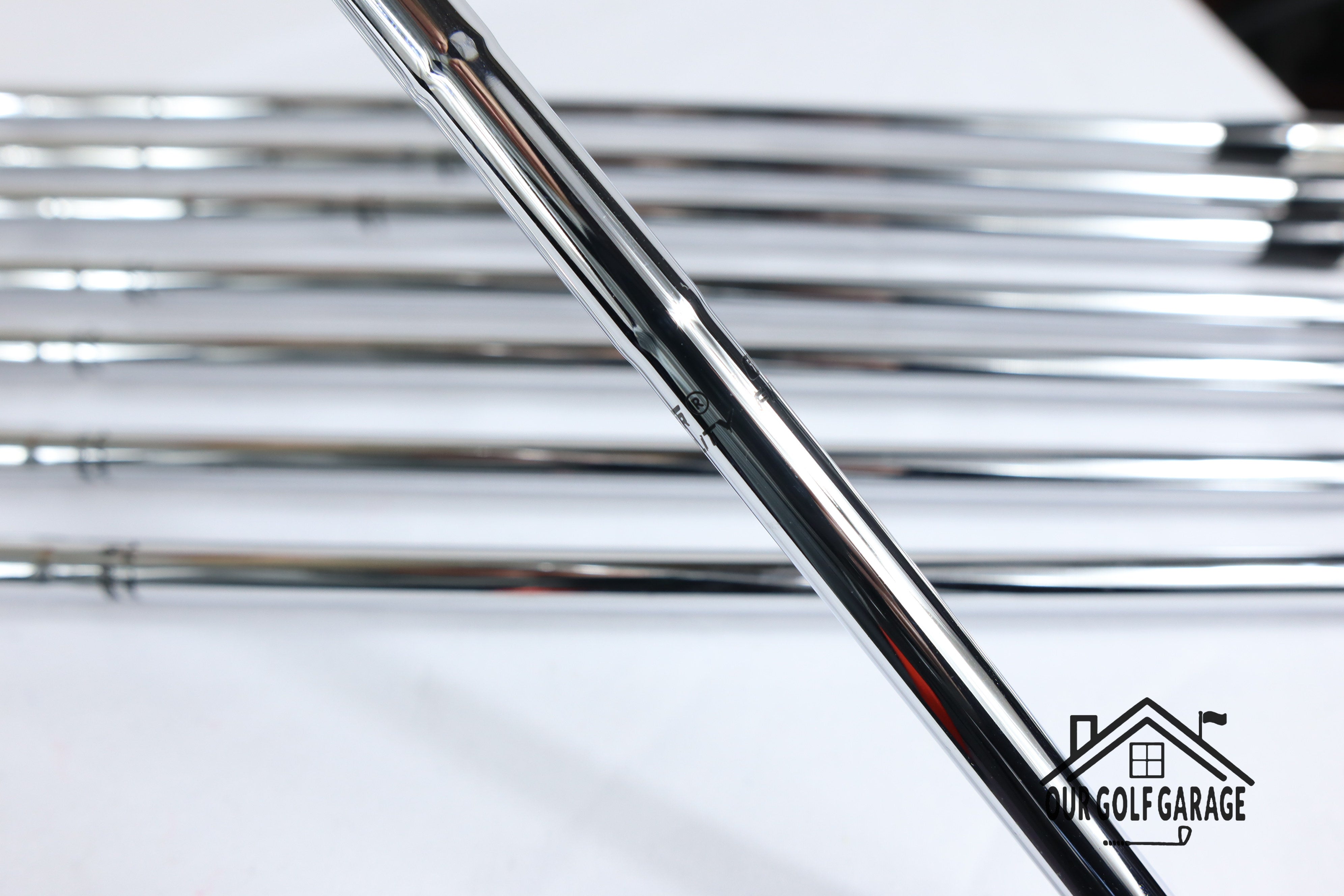 Nike VRS Covert Iron Set (4-P, A)