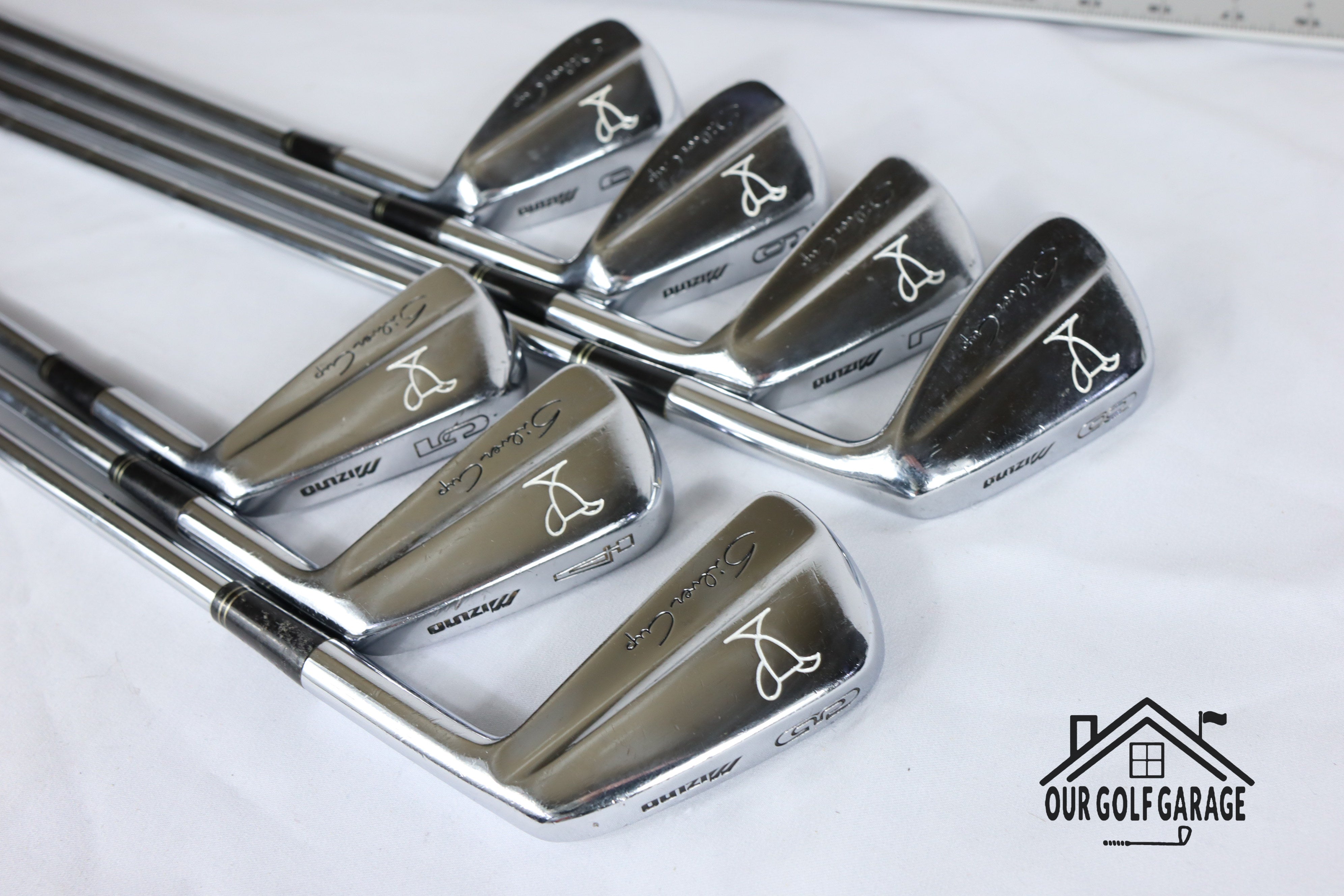 Mizuno Silver Cup (3-P) Iron Set *missing 8 iron*