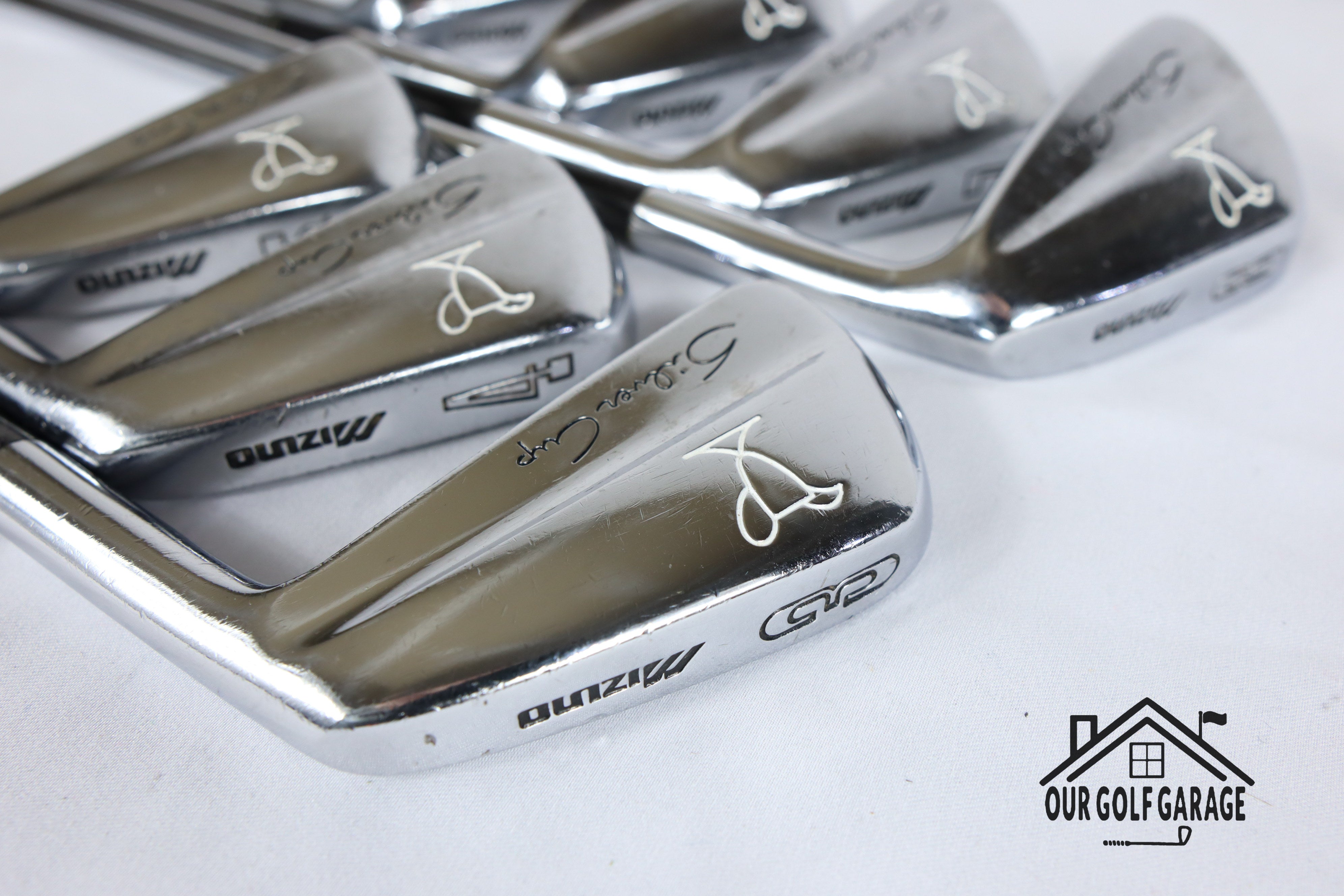 Mizuno Silver Cup (3-P) Iron Set *missing 8 iron*