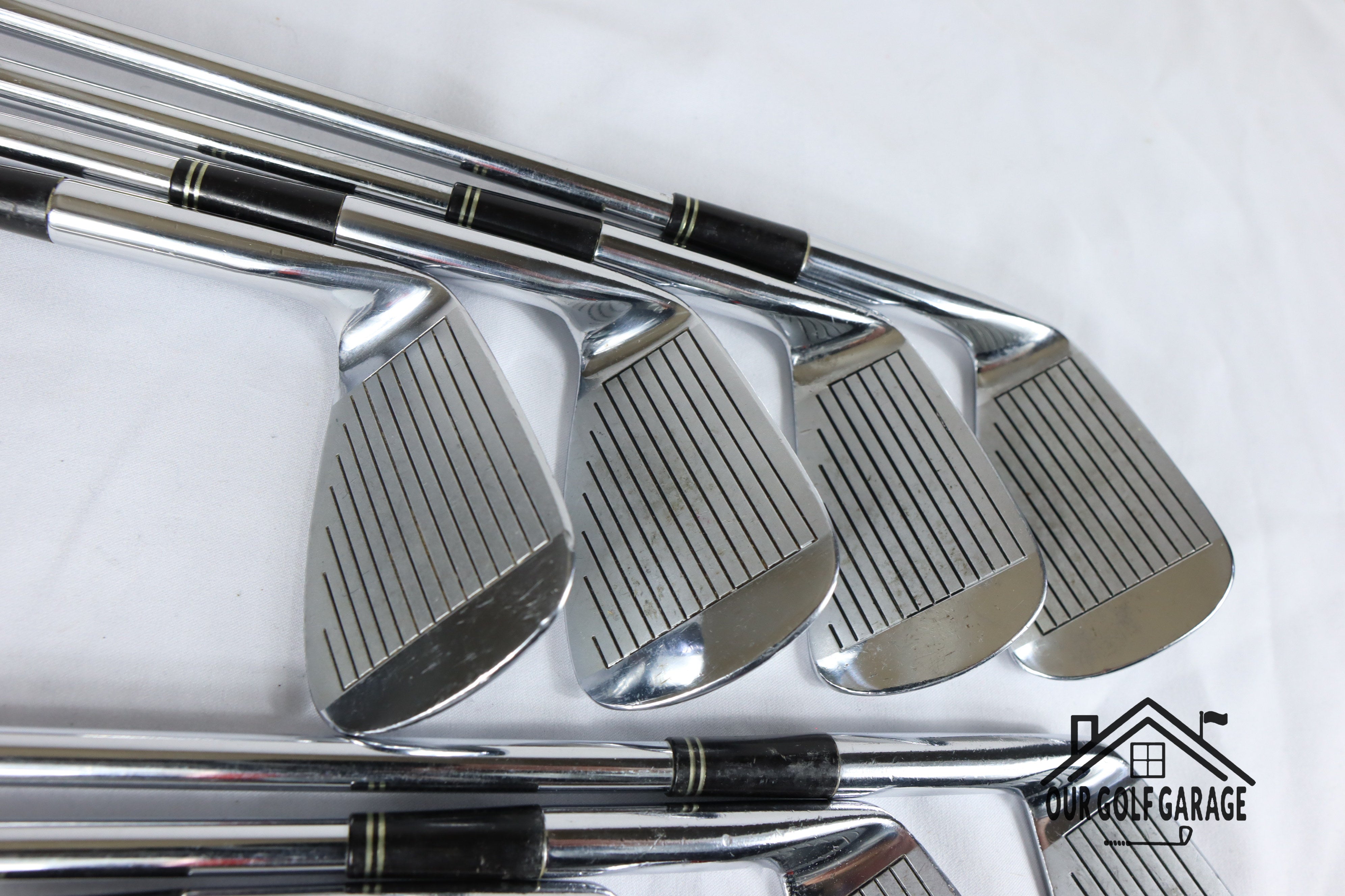 Mizuno Silver Cup (3-P) Iron Set *missing 8 iron*