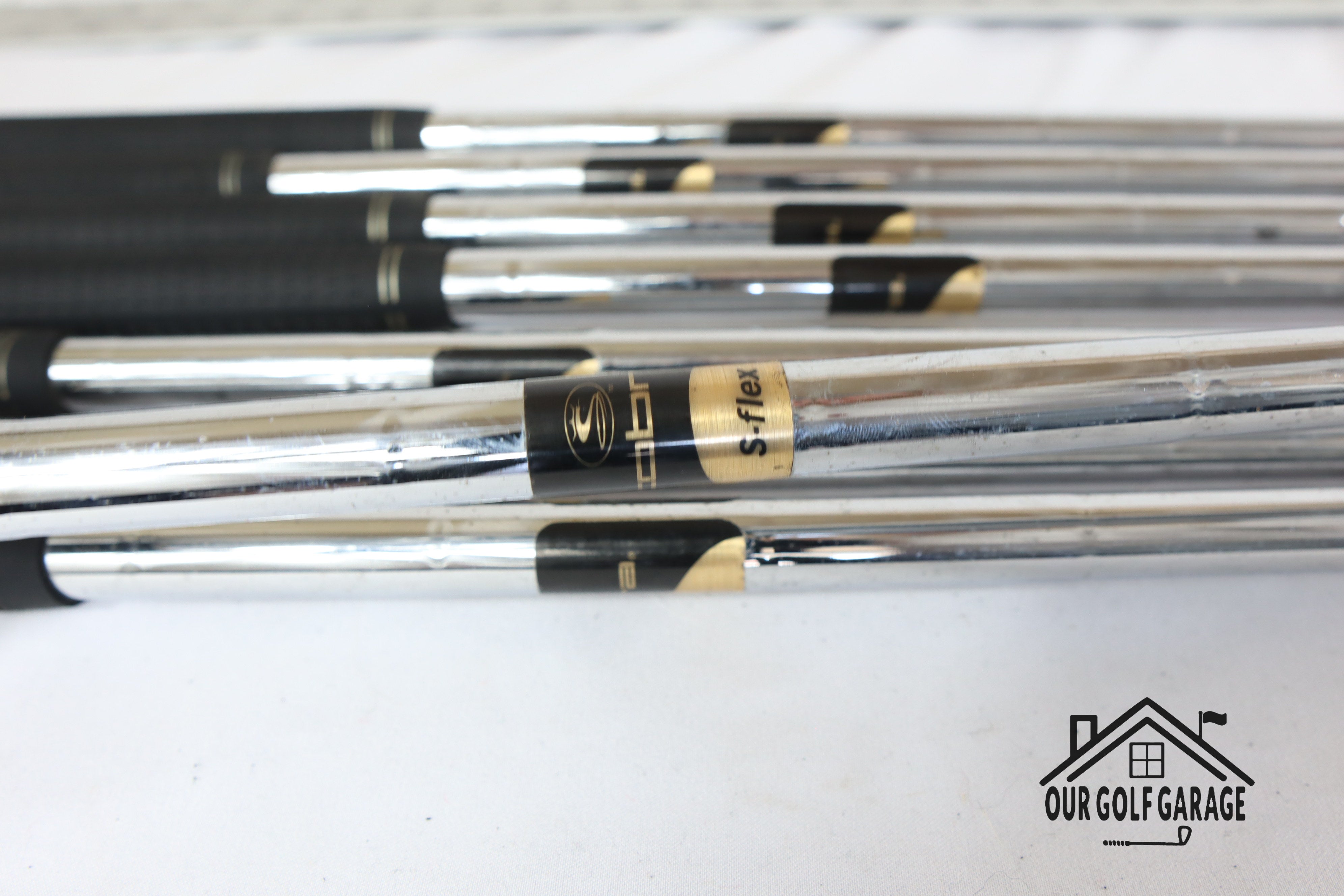 Cobra Gravity Back Iron Set (3-P)